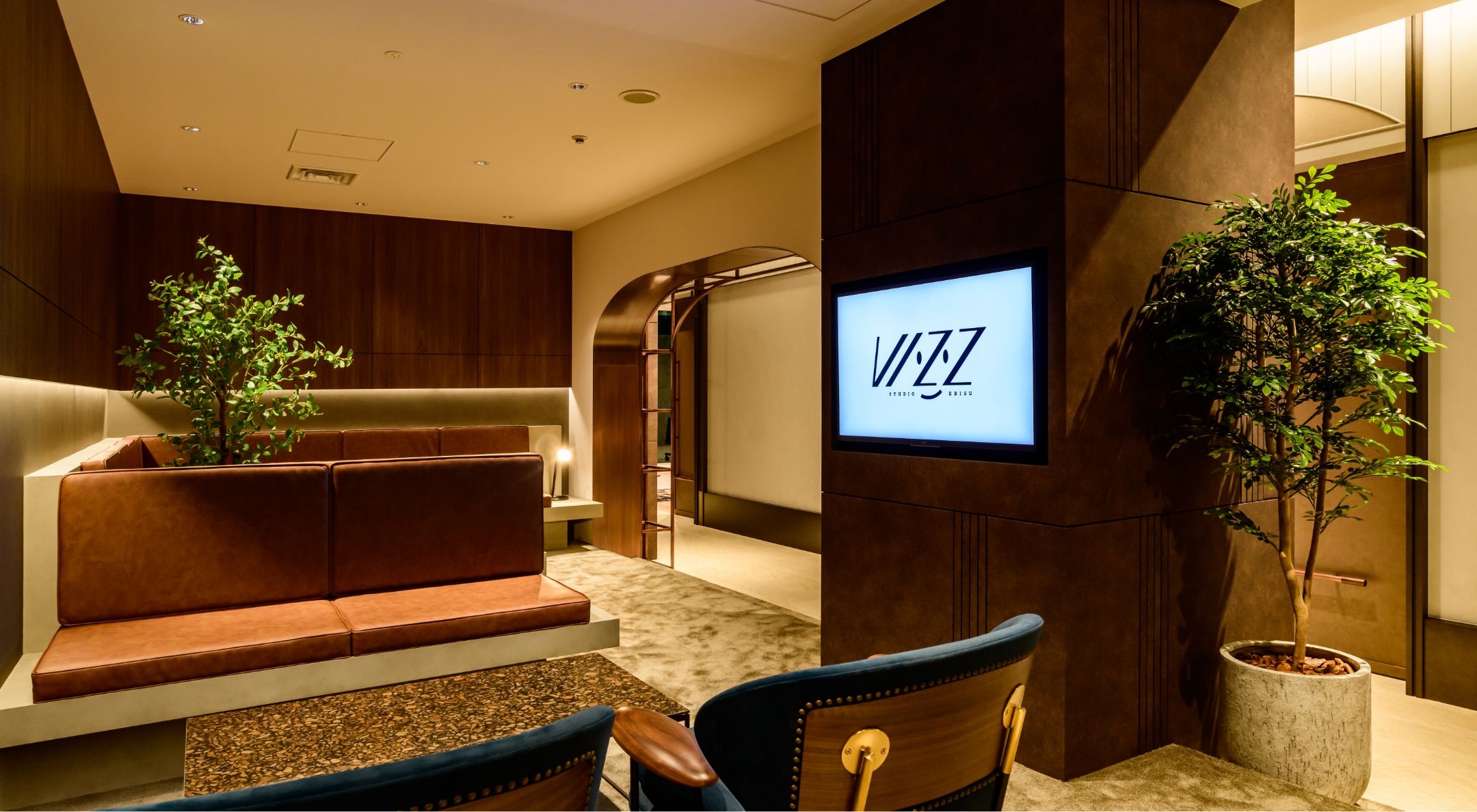 コンテンツ表示モニター(43型) KJ-43X8000H