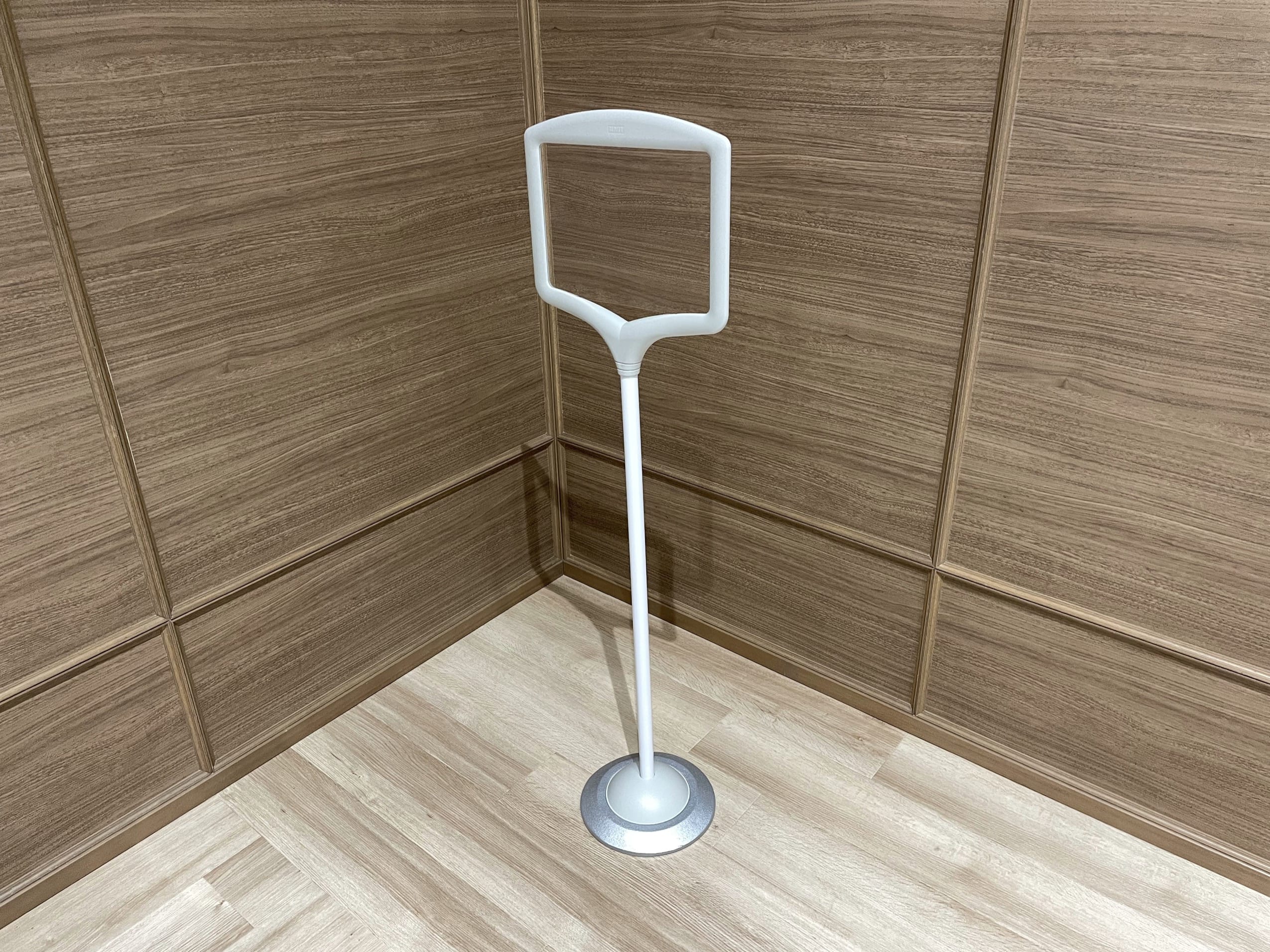 フリー表示スタンド