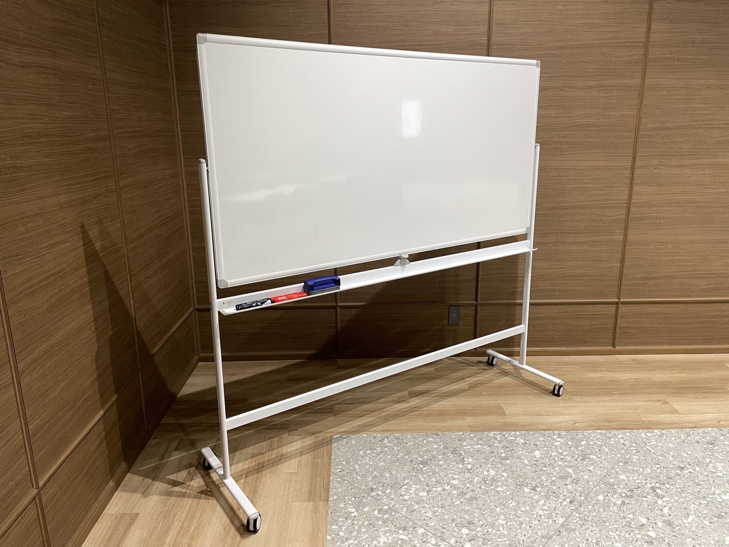 ホワイトボード